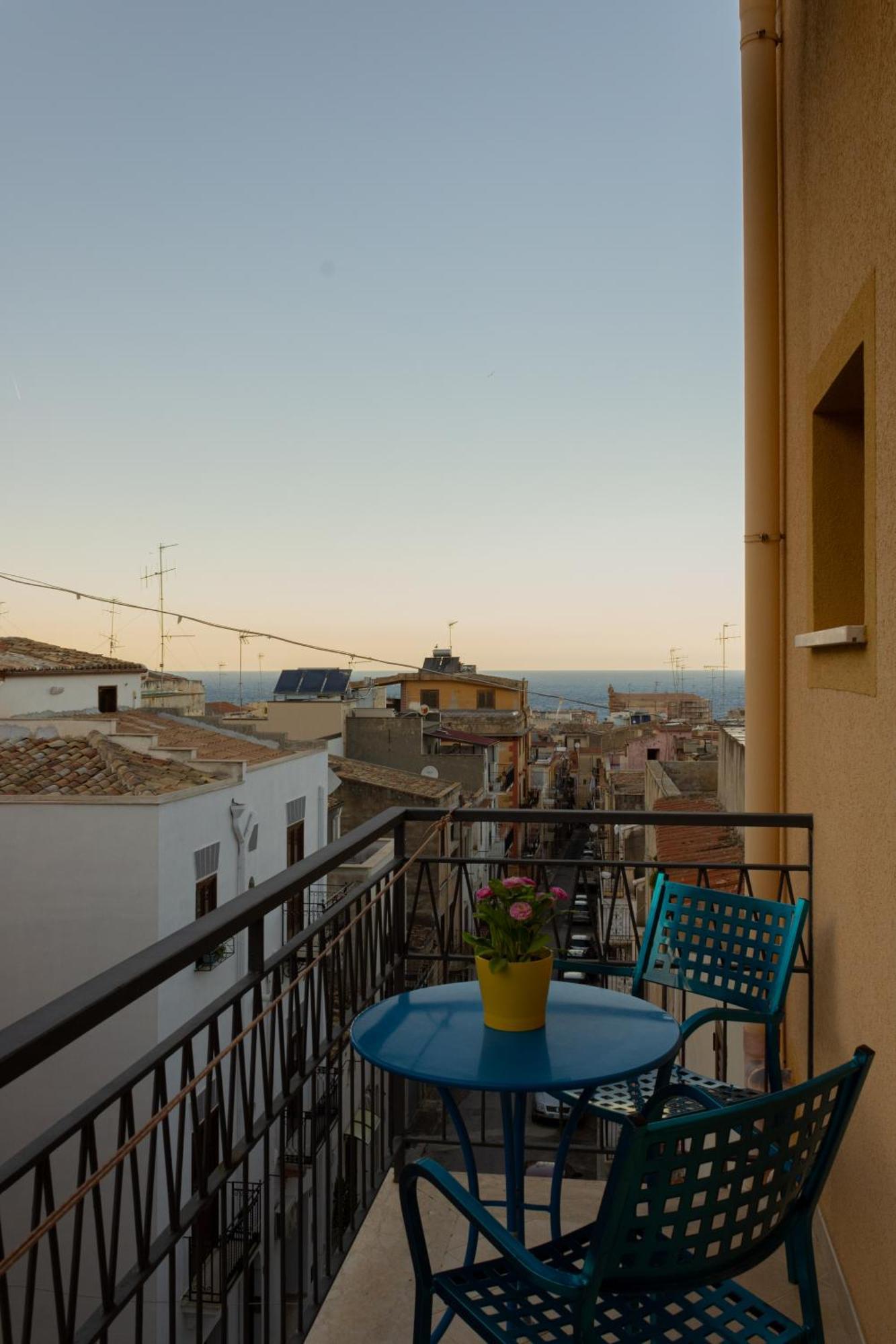 Affittacamere Le Scale Castellammare del Golfo Exterior foto