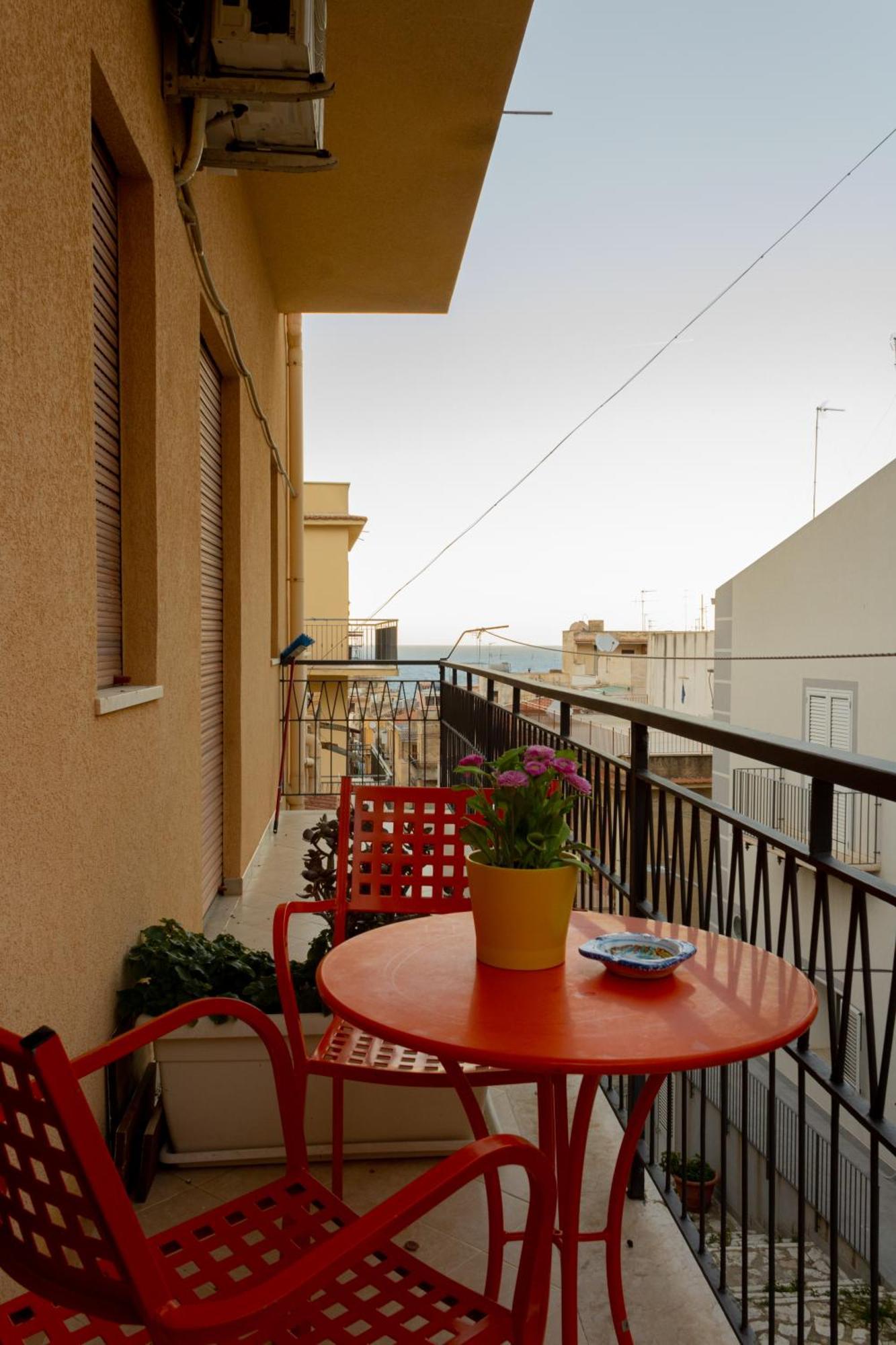 Affittacamere Le Scale Castellammare del Golfo Exterior foto